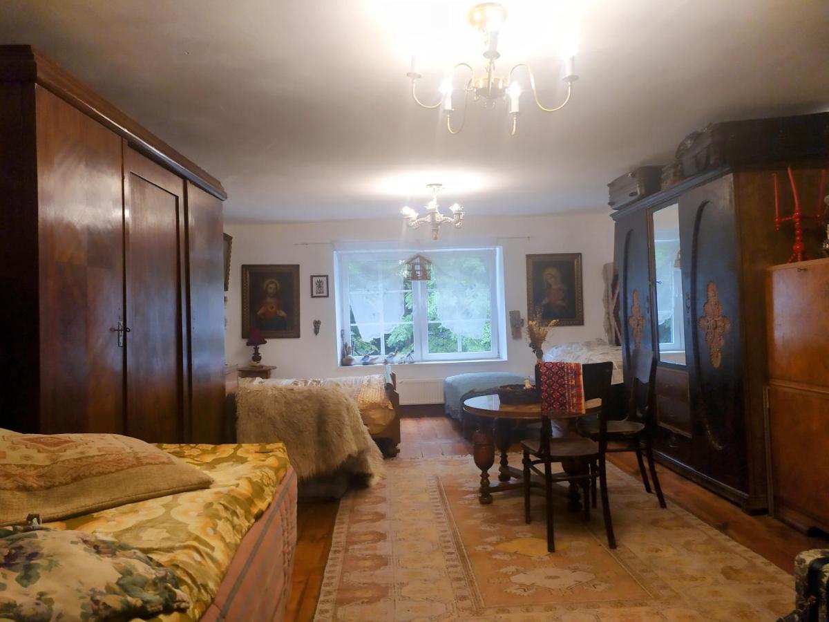 Dwor W Odonowie Extérieur photo