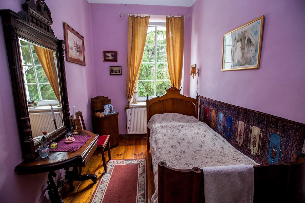 Dwor W Odonowie Extérieur photo